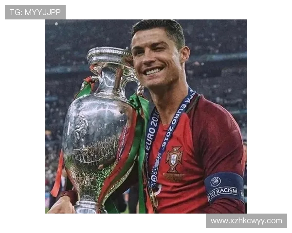 克里斯蒂亚诺罗纳尔多如何以坚毅与自律成就辉煌足球传奇人生