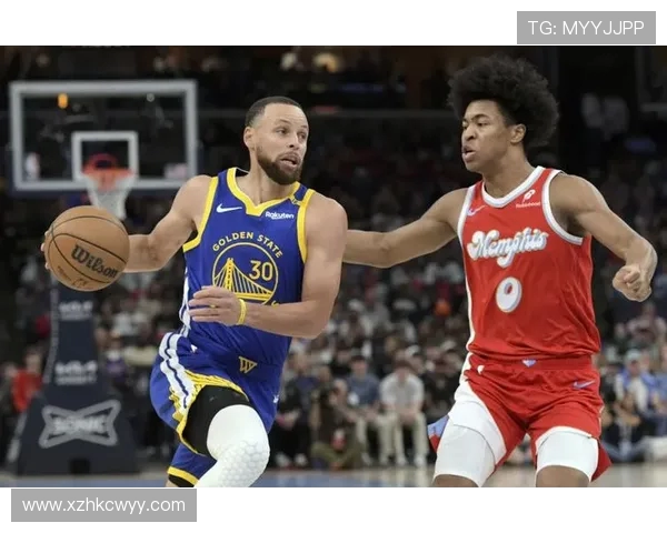 勇士鏖战雷霆巅峰对决库里闪耀三双乔治轰高分难救主