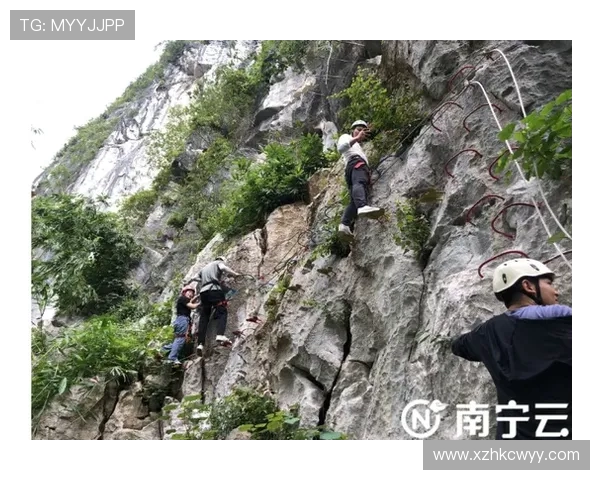 深圳攀岩队状态分析与发展前景探讨攀岩运动的魅力与挑战 深圳攀岩队状态分析与发展前景探讨攀岩运动的魅力与挑战
