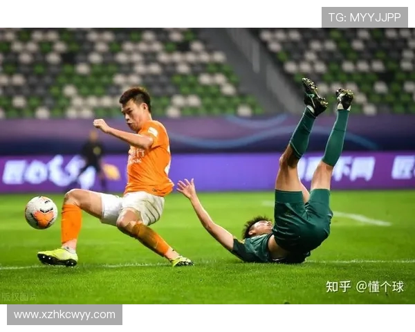 赛后分析：北京足球队与武汉足球队的战术意识与表现对比探讨